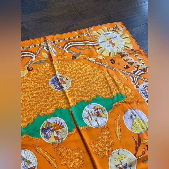 Hermes Orange L'Ombrelle Magique Silk Scarf - Picture 3 of 9
